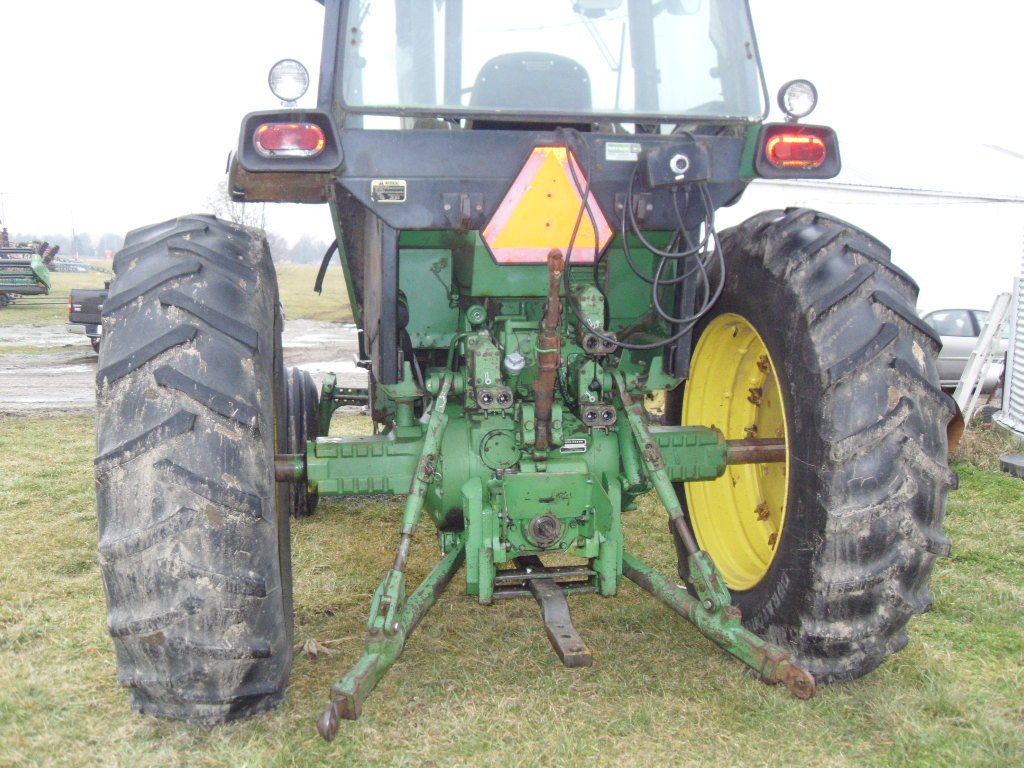 Property photo 9 - Railsback Farm Equipment Auction